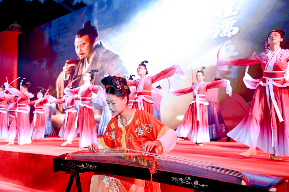 Five Grains Crafted by Heaven, Harmony for Beauty” | Sinocan Supply Inc. Attends Wuliangye’s 28th Ceremony